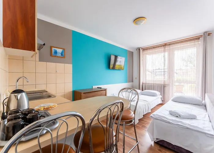 Brylantowa Sea By Bookinghost *